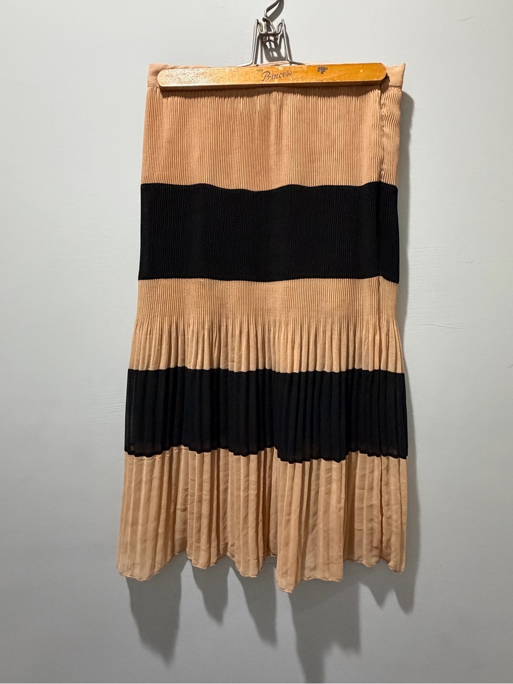 Forever 21 Beige and Black Striped Pleated Midi Skirt